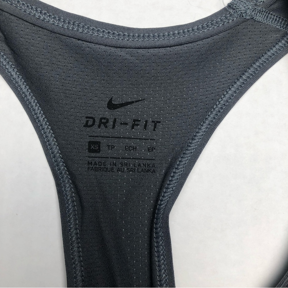 ⭐️NEW⭐️Nike Dri-Fit Women’s Race Back Tank Top - Picture 5 of 9